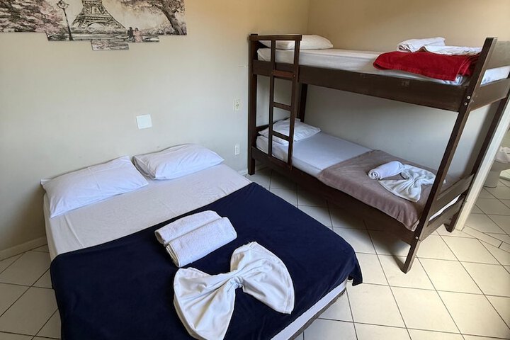 Room 5 of 16