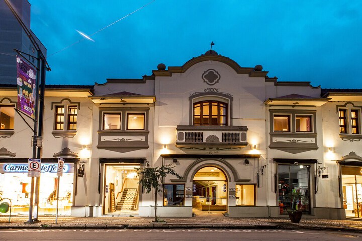 Hotel 118 of 126