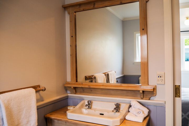 Room 15 of 39