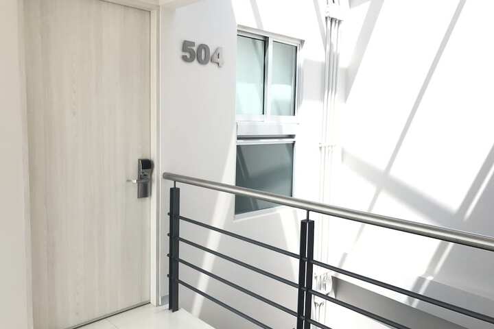 Room 19 of 30