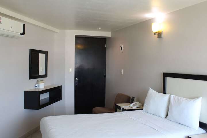 Room 41 of 78