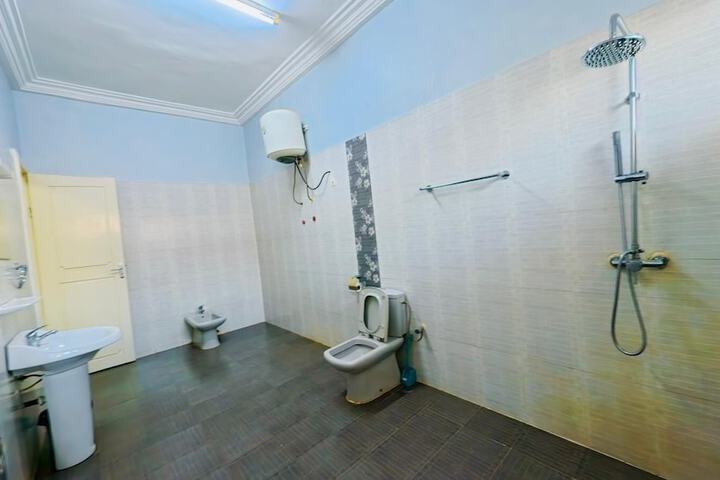 Room 60 of 144