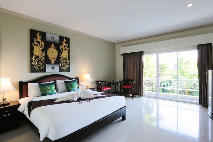 Room 14 of 84