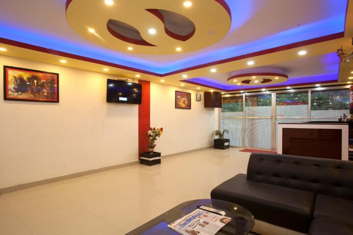 OYO 237 HOTEL S GALAXY