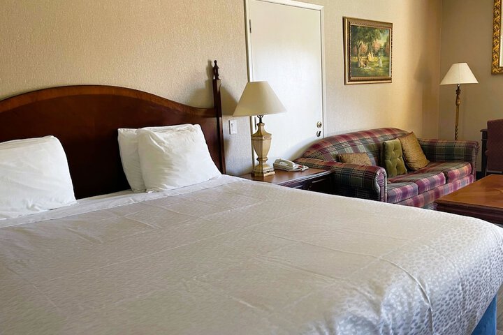 1 King Bed (25 of 80)