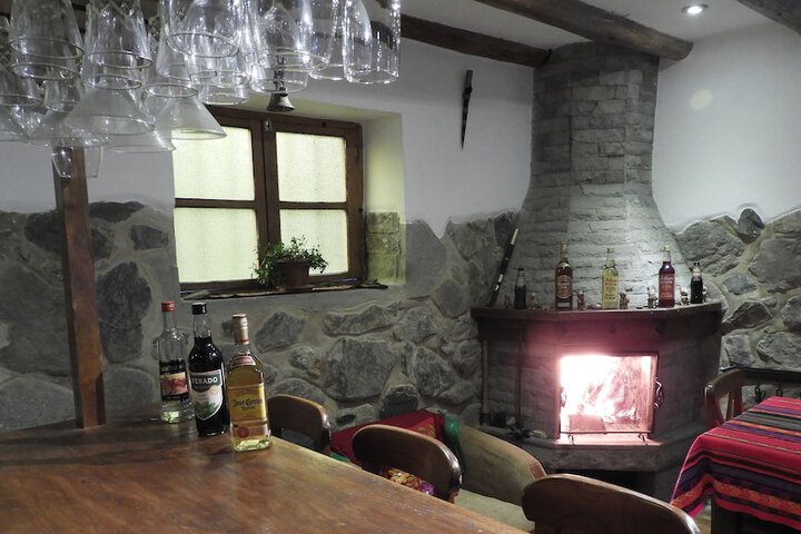 Lounge 57 of 80
