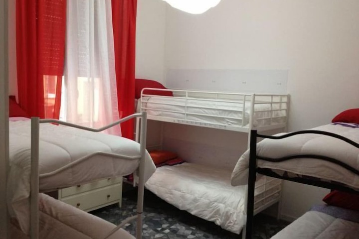 Room 3 of 51