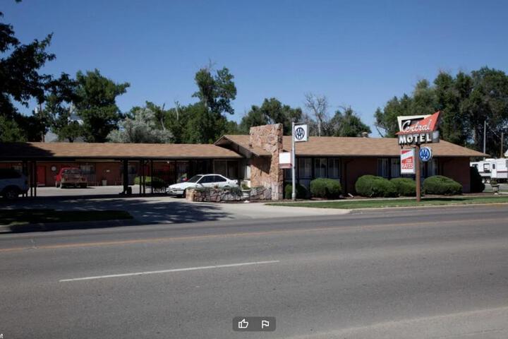 Central Motel