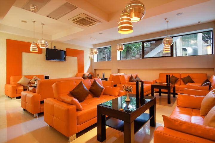 Guest Lobby