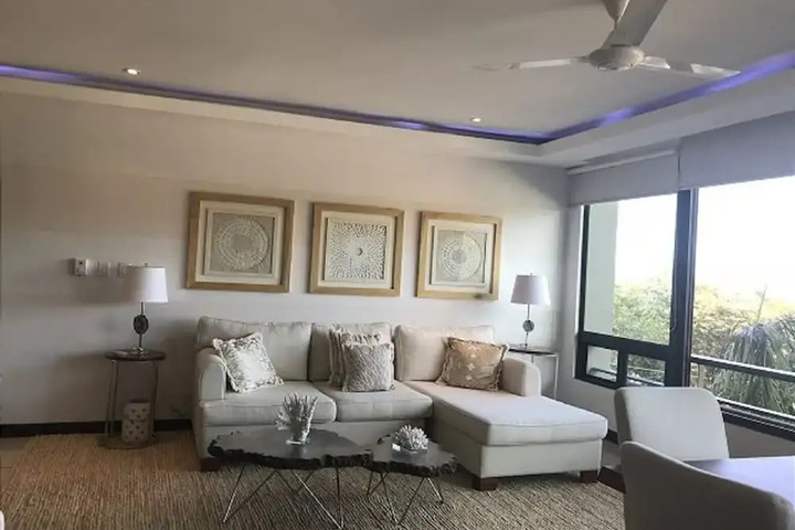 Room 3 of 17