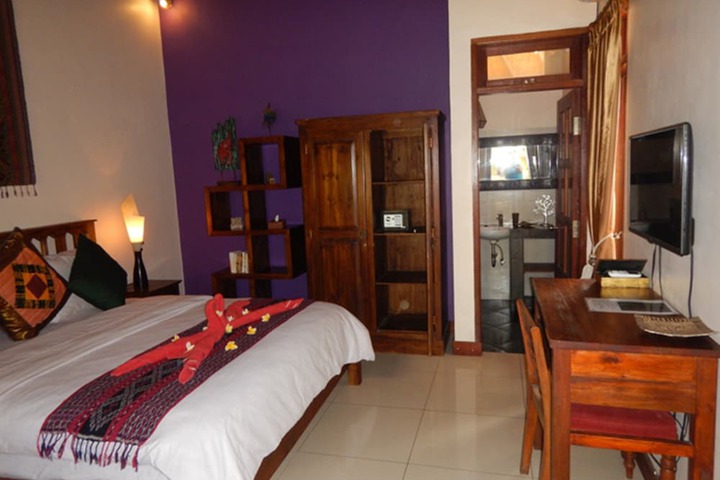 Room 19 of 87