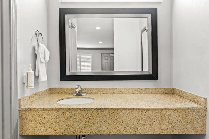 Clean Restrooms