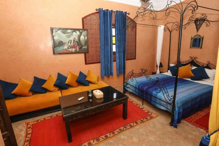 MAISON BAHIA