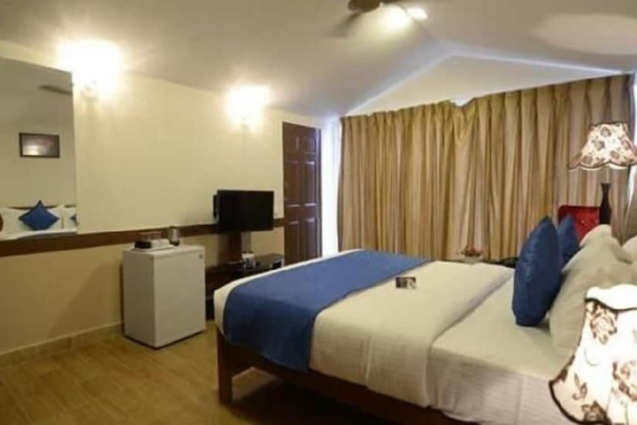 Room 4 of 20