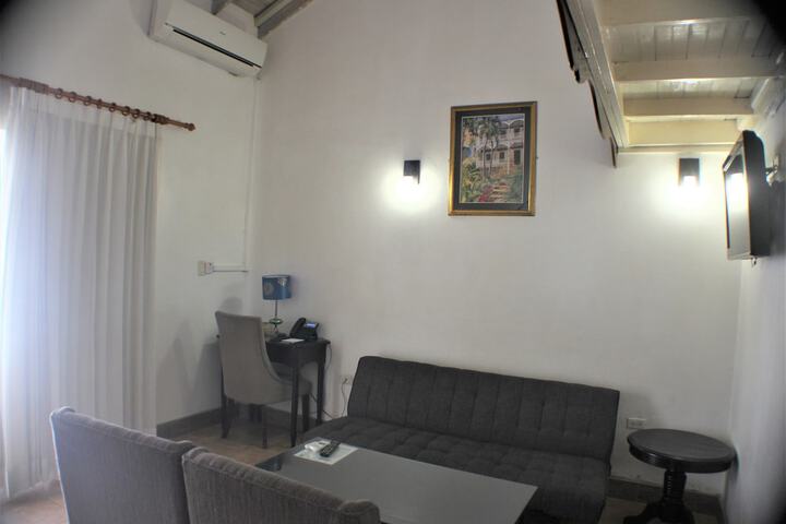 Room 40 of 91