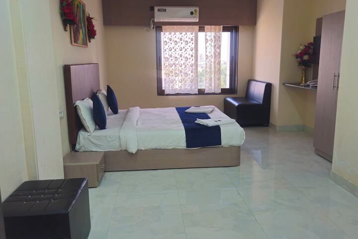 Room 10 of 58
