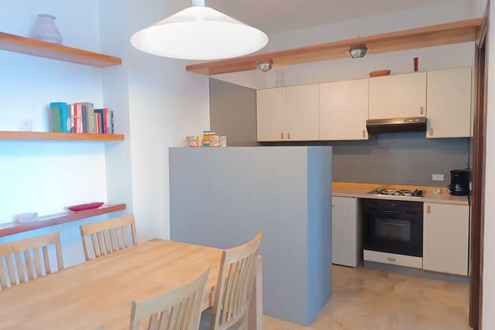 Room 12 of 24
