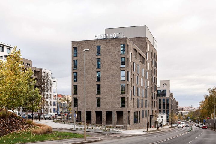 Hotel 88 of 90