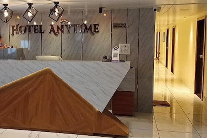 Exterior of Anytime Hotel