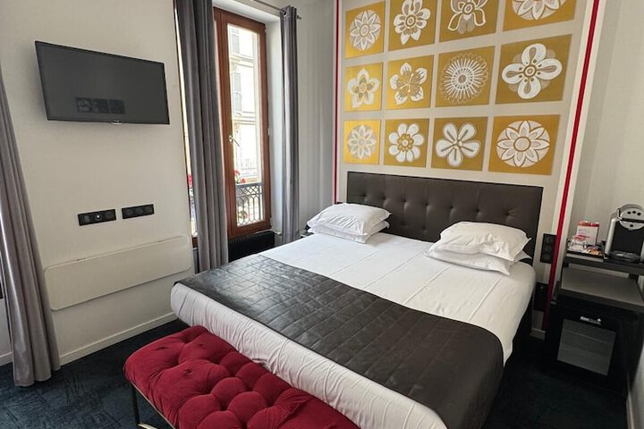 Room 129 of 173