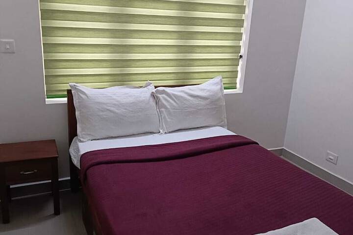 Room 5 of 39