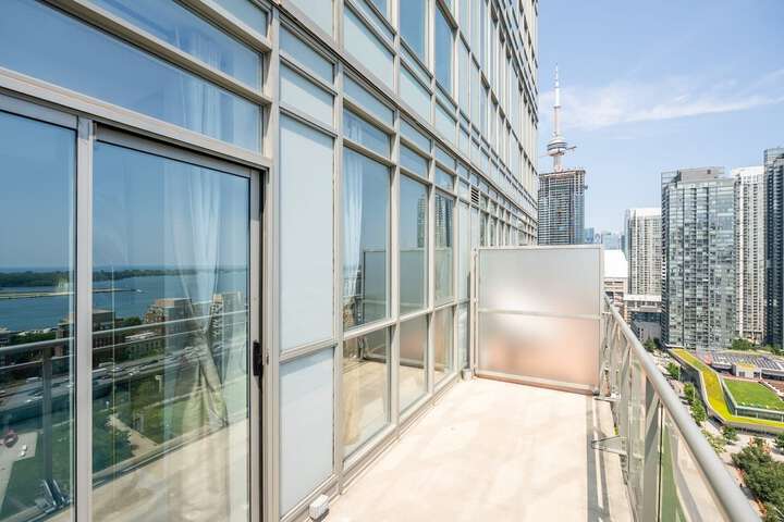 Terrace/Patio 3 of 223