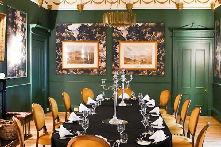 Dining 82 of 111