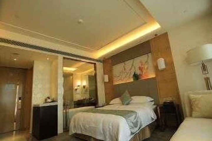 Room 29 of 70