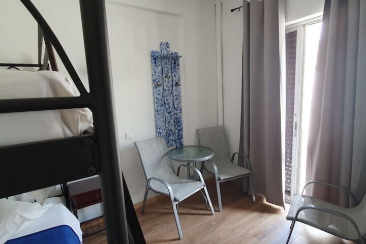 Room 26 of 103