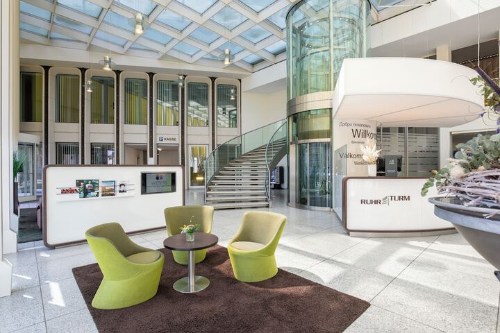 Guest Lobby
