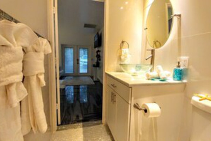 Room 2 of 45