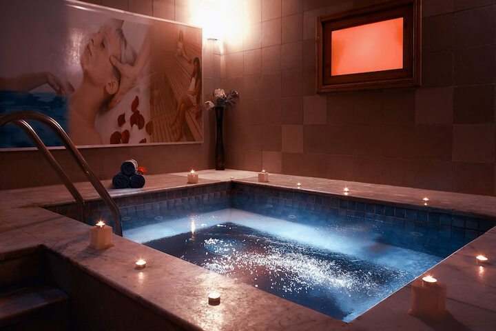 Spa 35 of 83