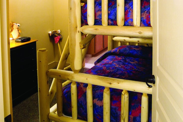 Room 22 of 85