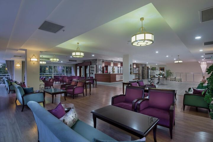 Hotel Lobby