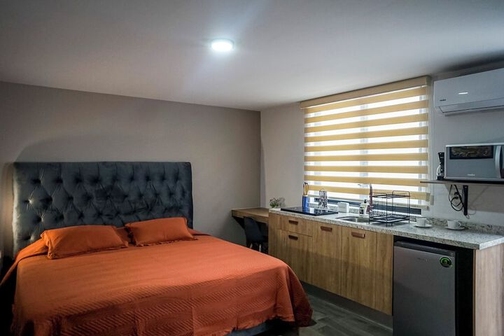 Room 13 of 48