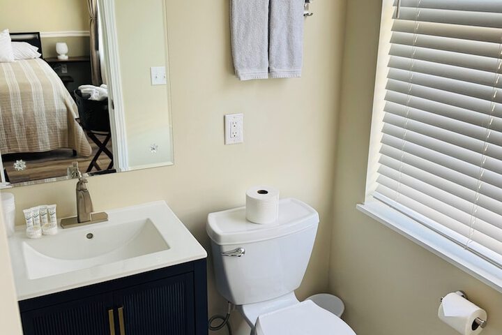 Room 5 of 58