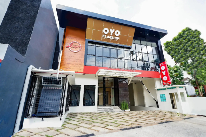 Oyo Flagship 2124 Kars Inn Semarang