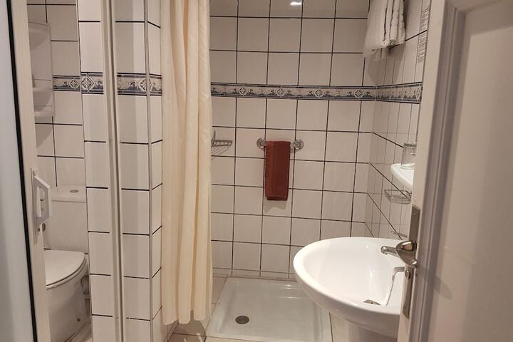 Clean Restrooms