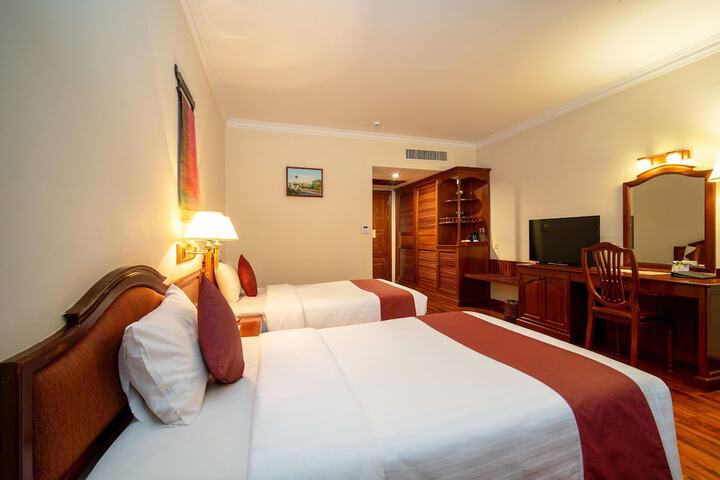 Room 20 of 169