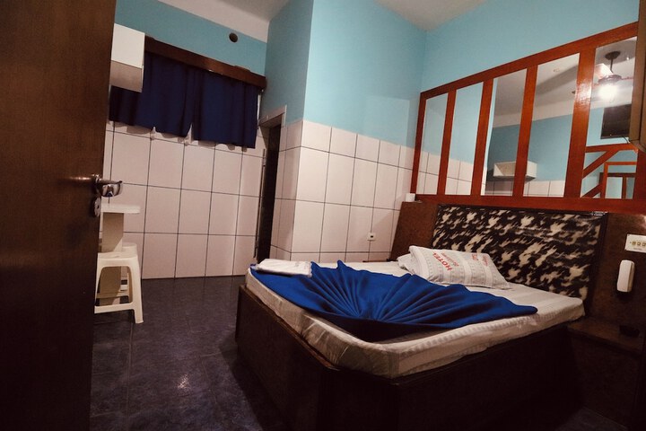 Room 41 of 70
