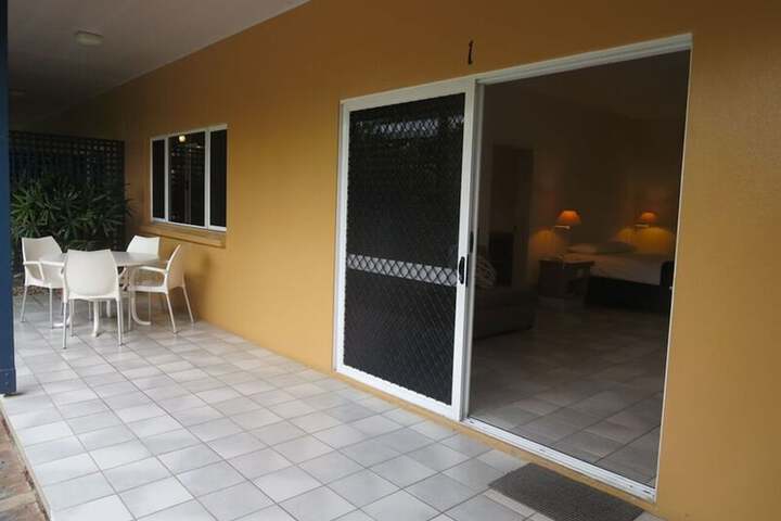 Terrace/Patio 12 of 71