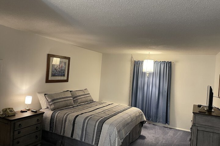 Room 11 of 69