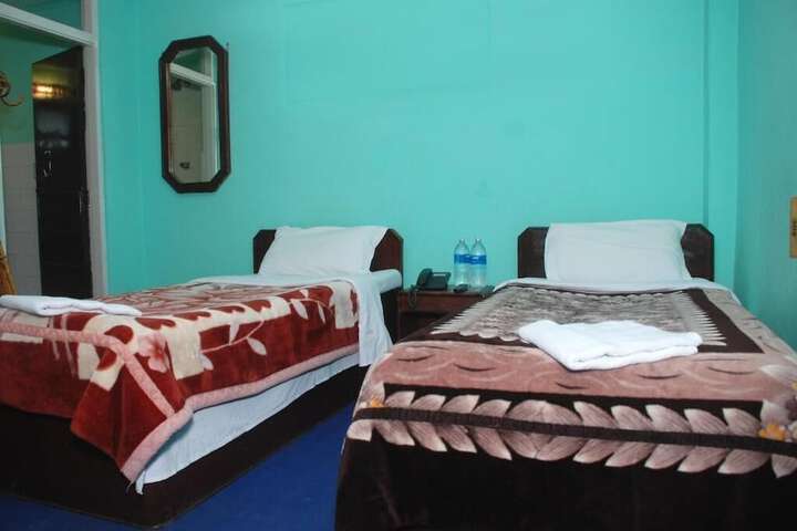 Room 16 of 41