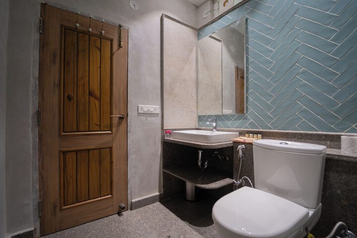 Room 77 of 207