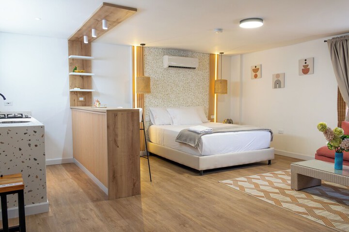 Room 12 of 36