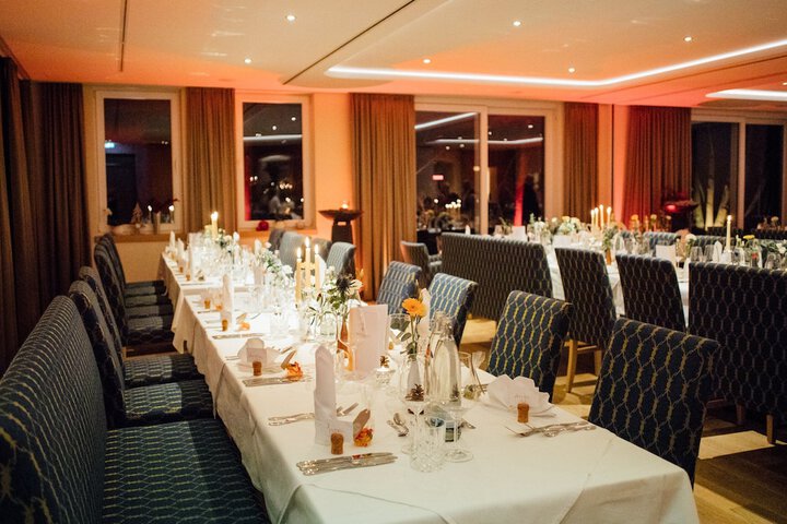 Ballroom/Hall 38 of 46