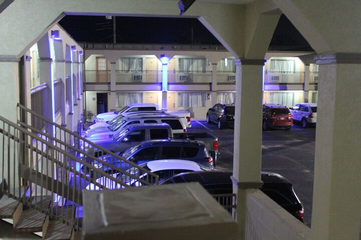 Property Grounds 35 of 51