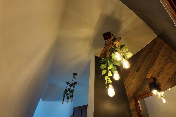 Room 52 of 62