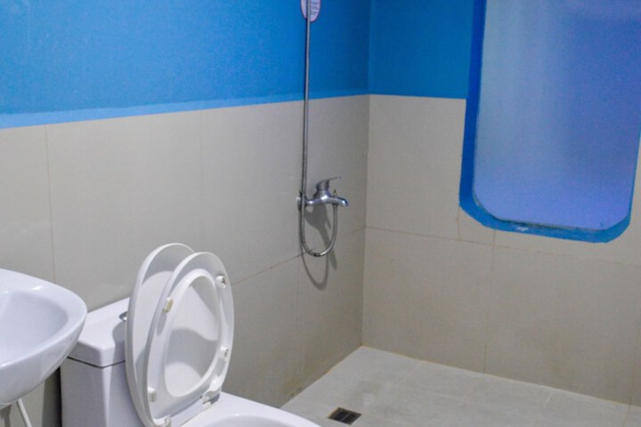 Room 18 of 23