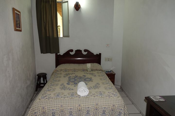 Room 10 of 53